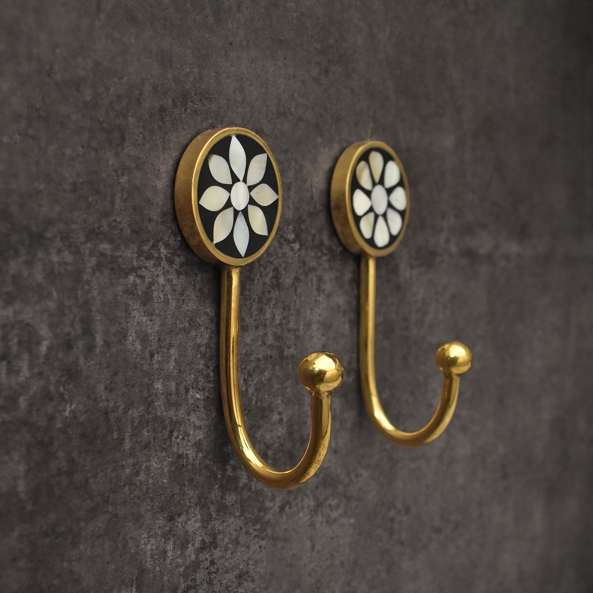 Decorative Brass Coat Hooks Wall Hooks Mother of Pearl Key Hooks Hangers Wall Mount Towel Hook