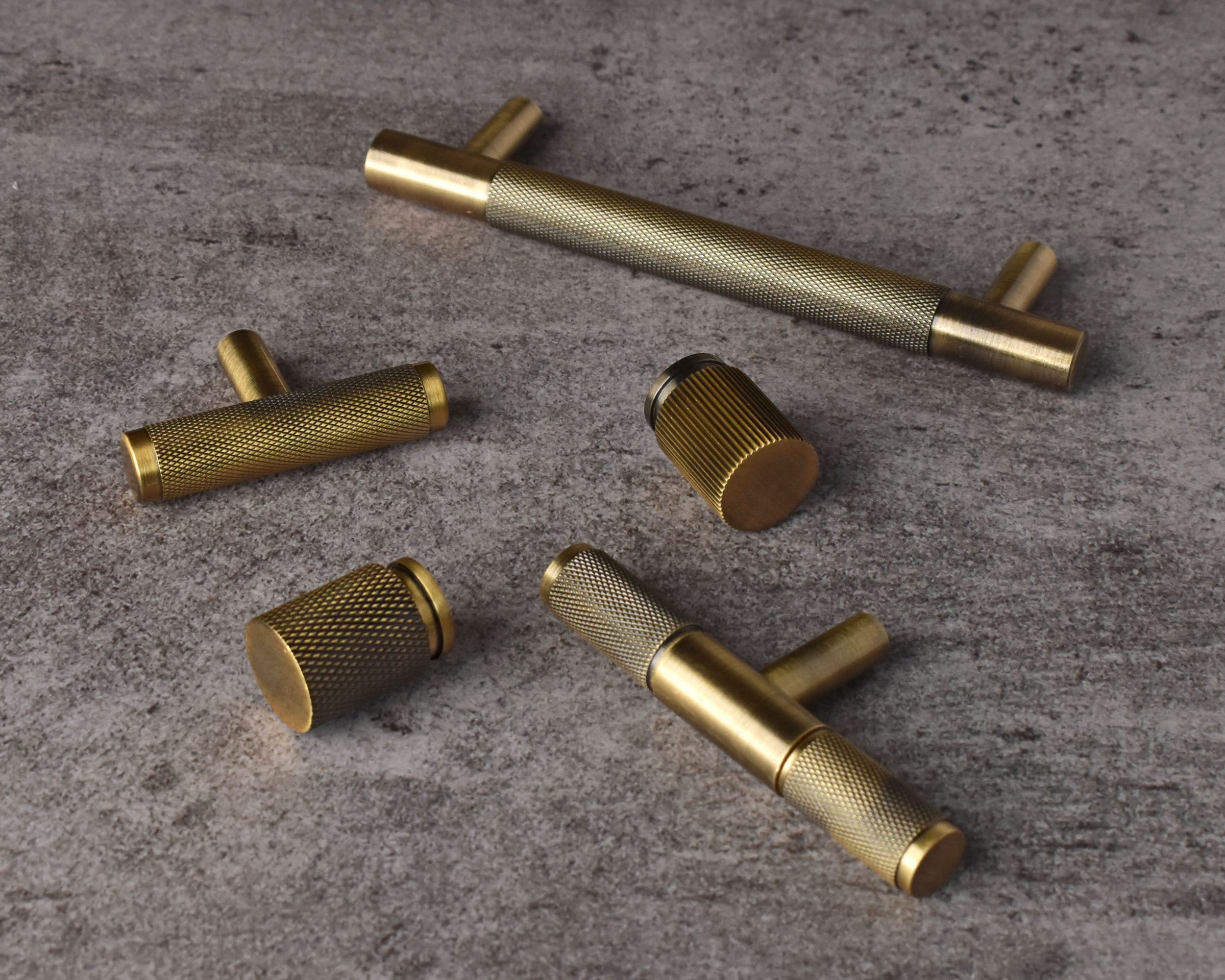 Antique Brass Knurled Kitchen Handles and Knobs,Bronze Door Handles,Brass  Knurled Door Wardrobe Cabinet Handles, Knurling Handles
